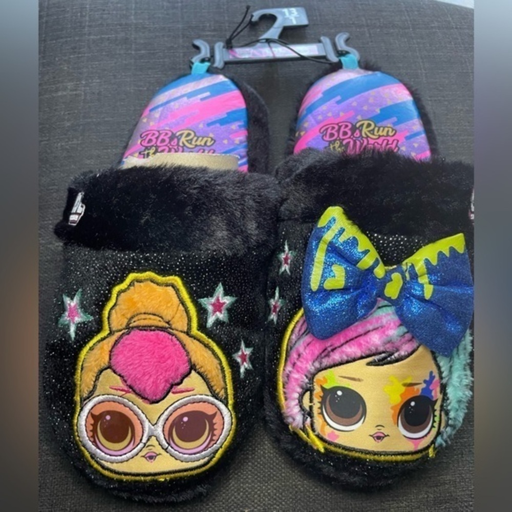 L.O.L. Surprise! Black and Pink Slippers